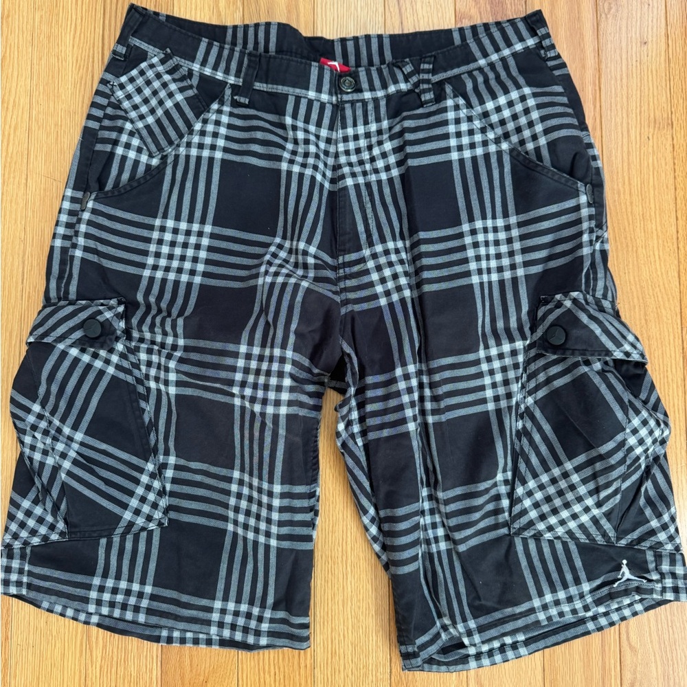 Nike Air Jordan black grey white plaid cargo shorts 38